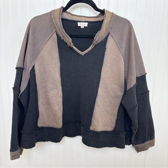 POL Black Waffle Knit & Tan Colorblock Pieced Split Neck Oversized Top Size XS - Picture 3 of 7
